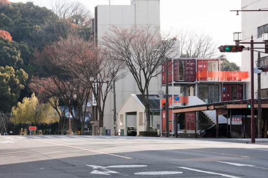 日本的集裝箱建筑